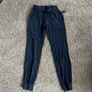 Lululemon joggers